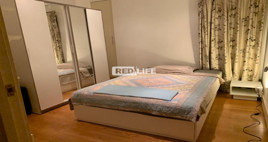 Luxury room with ensuite bathroom