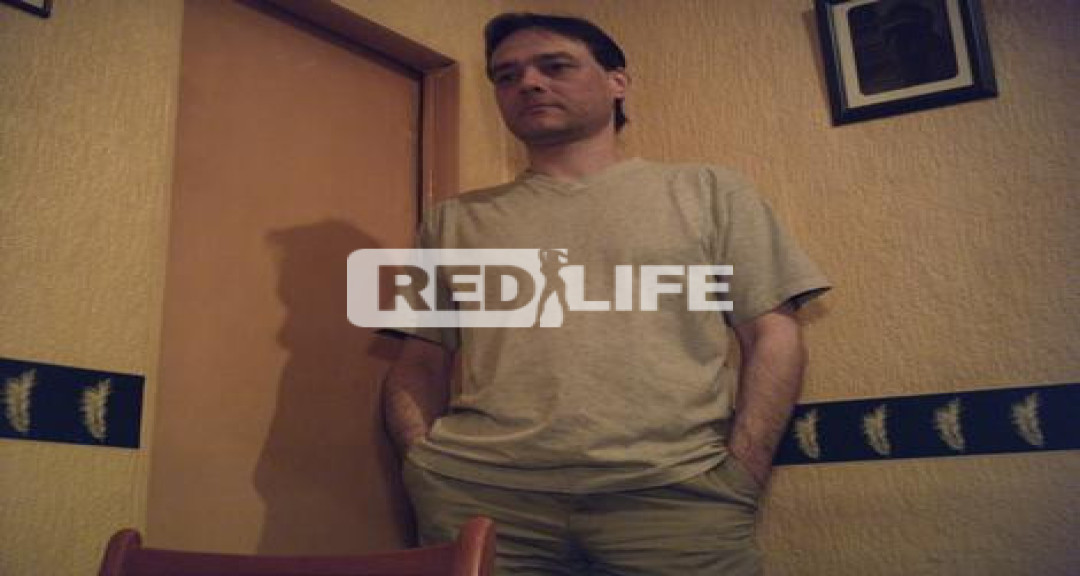 Middle-aged male available for photo