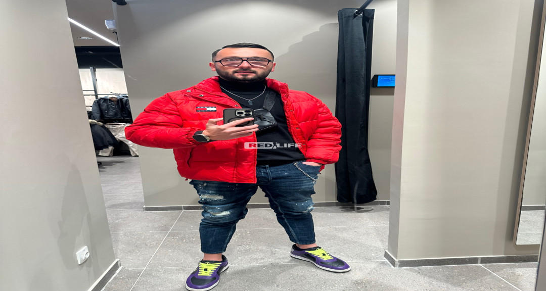 Ofer colaborare doar pentru femei&nbsp;
big