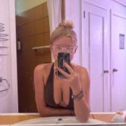 bendyblondey