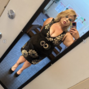Dezzydarling94