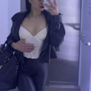 KimDeluxe
