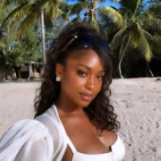 NicolaLove2523