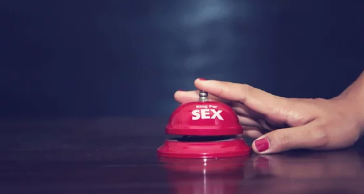 Llamar a una trabajadora sexual